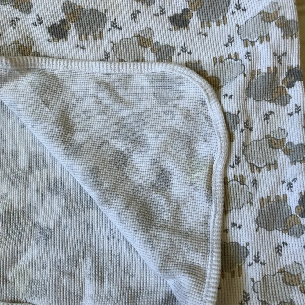Parent's‎ Choice Sheep Lamb Baby Blanket Gray White Cotton Waffle Weave Thermal
